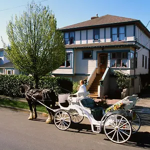 Marketa'S Bed And Breakfast Victoria